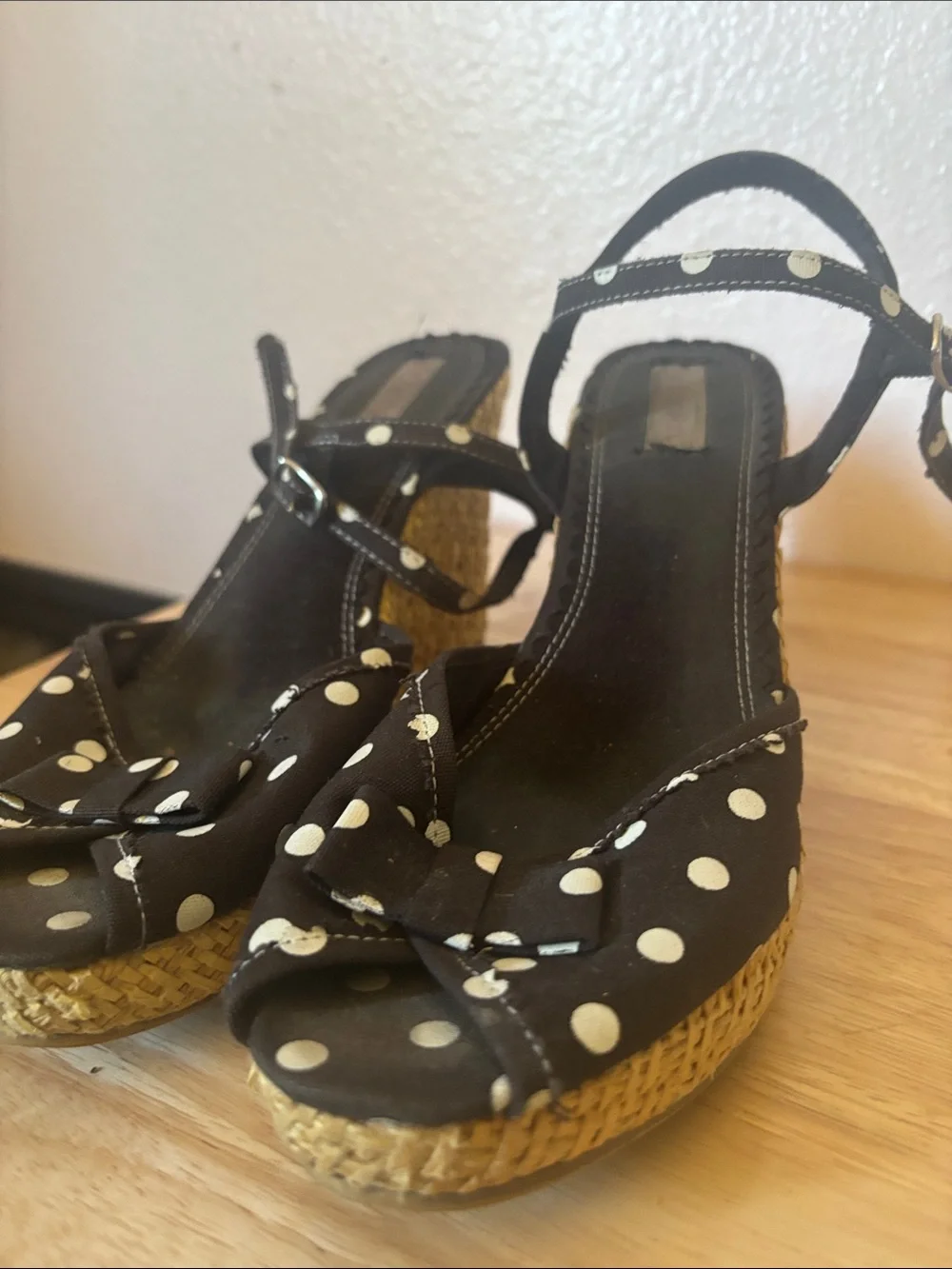 Black Polka Dot Pinup Wedge Sandals with Peep toe and Ankle Strap, Size 7